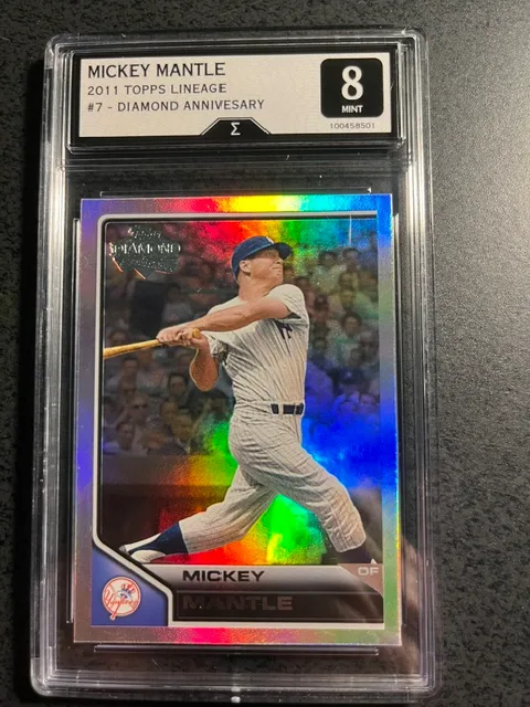 MICKEY MANTLE 2011 TOPPS LINEAGE-DIA. ANNIV. #7--GRADED 8
