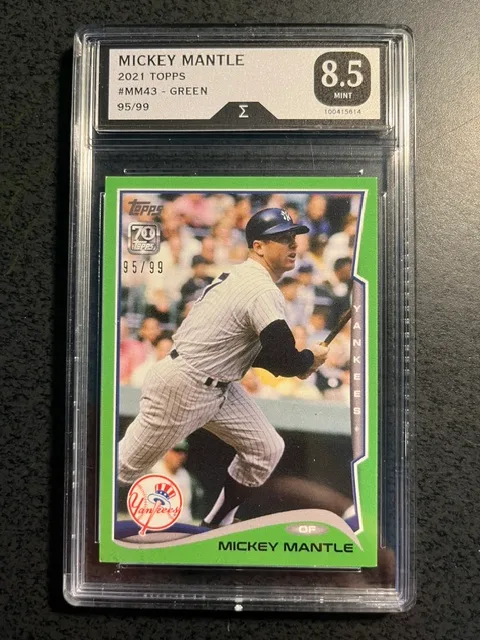 MICKEY MANTLE 2021 TOPPS GREEN BORDER, NUMBERED=GRADED 8.5