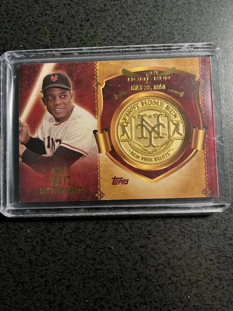 WILLIE MAYS TOPPS MAY 25, 1951 MLB DEBUT MEDALLION CARD