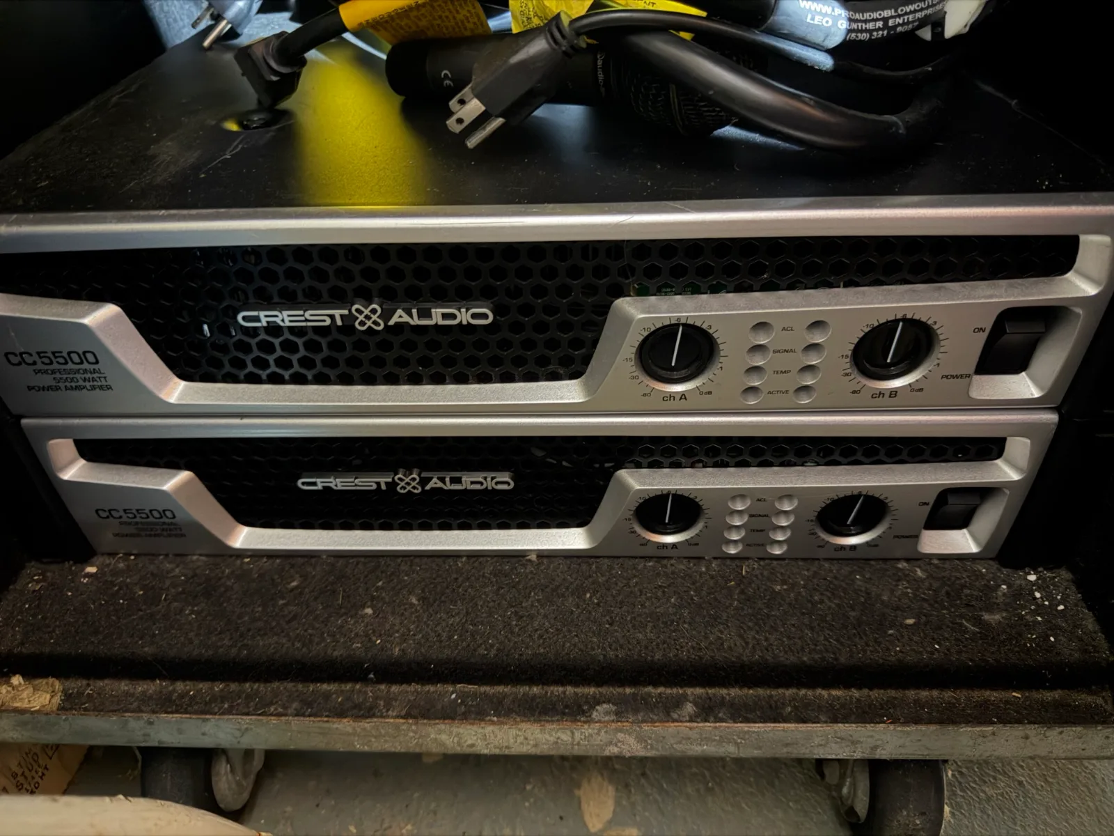 Crest Audio CC5500 Power Amplifier
